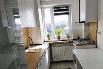 Apartament cu 3 camere în George Enescu