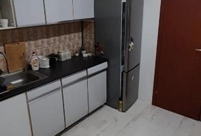 Apartament cu 3 camere decomandat în Soarelui - 8