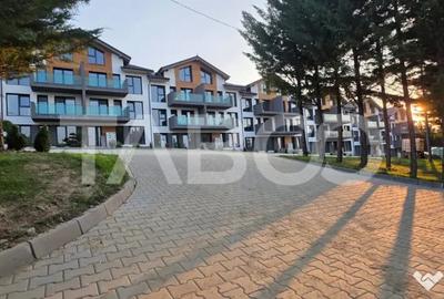 Apartament cu 4 camere decomandat în Industrial Vest