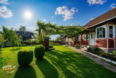 Teren intravilan de 7608 mp, în Cernat