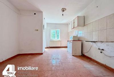 Casă cu 3 camere cu Teren 2114 Mp în Central - 6