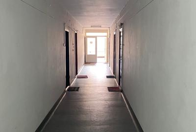 Garsonieră semidecomandată în Central - 1