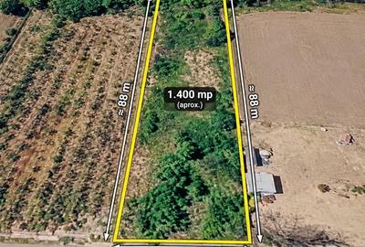Teren de 1400 mp, în Burzuc