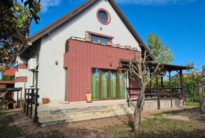 Casă individuală cu 5 camere cu Canalizare în Odăi - 4