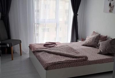 Apartament cu 2 camere decomandat în Nufărul - 1