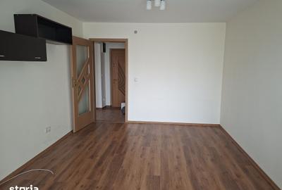 Apartament cu 3 camere decomandat în Vest - 2