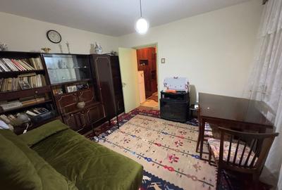 Apartament cu 2 camere semidecomandat, mobilat în Tomis Nord