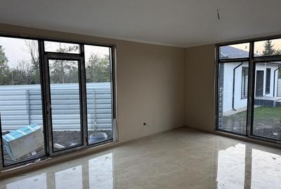 Casă cu 4 camere în Poșta Câlnău
