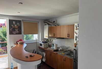 Apartament cu 2 camere decomandat în Giulești