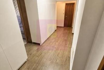 Apartament cu 3 camere în Unirii