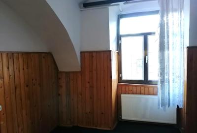 Spațiu comercial, de 90 mp, în Ultracentral - 3