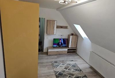 Garsonieră decomandată în Central