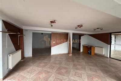 Spațiu comercial, de 202 mp, în Central - 6