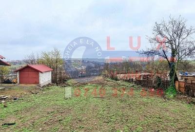 Teren de 2484 mp, în Malcoci