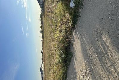 Teren de 2200 mp, în 1 Decembrie