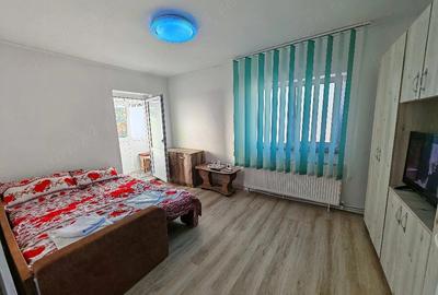 Garsonieră decomandată în Central - 7