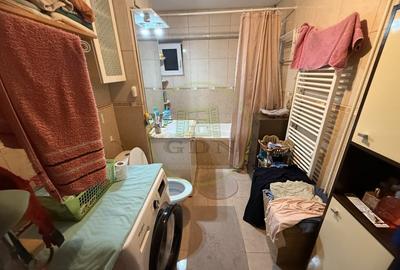 Apartament cu 3 camere decomandat, mobilat în Valea Rosie - 8