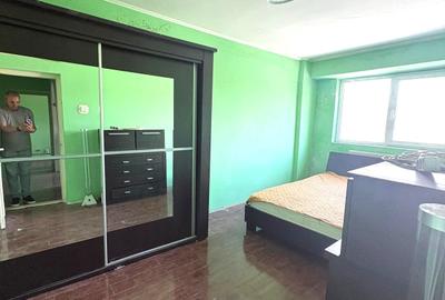 Apartament cu 4 camere decomandat în Central - 2