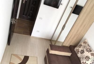 Apartament cu 3 camere semidecomandat în Palazu Mare - 7