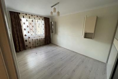 Apartament cu 2 camere decomandat în Precista - 3