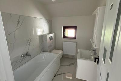 Casă individuală cu 4 camere cu Teren 400 Mp în Central - 12
