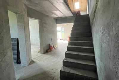 Casă individuală cu 6 camere cu Canalizare în Burdujeni - 3