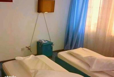 Casă cu 5 camere cu Teren 500 Mp în Cârcea