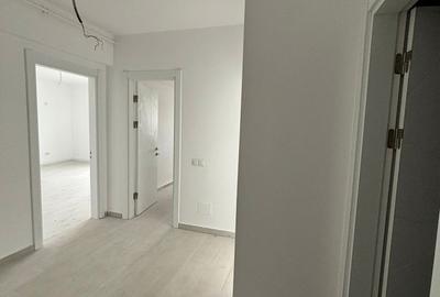 Apartament cu 3 camere în Est