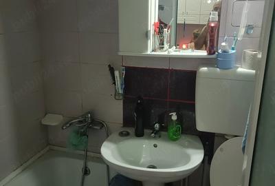 Garsonieră semidecomandată în Troianu