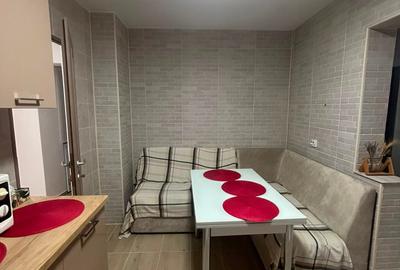Apartament cu 2 camere decomandat în - 9