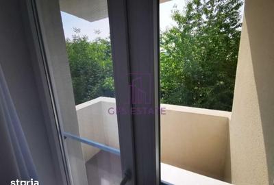 Apartament cu 3 camere decomandat în Apărătorii Patriei