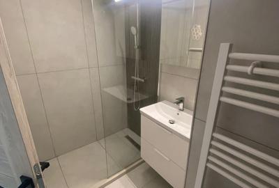 Garsonieră decomandată în 1 Mai - 3
