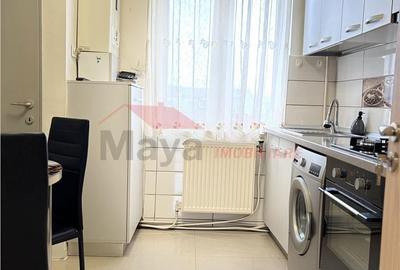 Apartament cu 3 camere decomandat în Decebal - 9