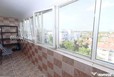 Apartament cu 3 camere semidecomandat în 1 Mai