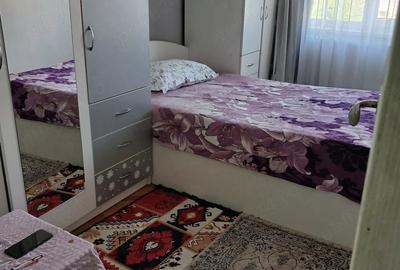 Apartament cu 4 camere decomandat în Ostroveni