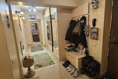Apartament cu 3 camere decomandat, mobilat în Câmpia Libertății