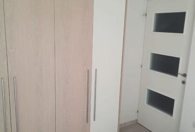 Apartament cu 3 camere semidecomandat, mobilat în Florești - 3