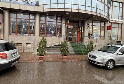 Spațiu comercial, de 165 mp, în Vest - 5