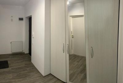 Apartament cu 2 camere decomandat în Valea Moșneagului