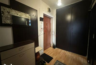 Apartament cu 2 camere decomandat în Podu Roș - 4