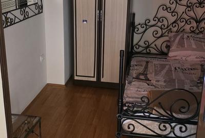 Apartament cu 2 camere semidecomandat în Sârbi
