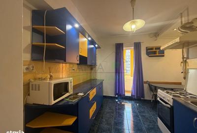 Apartament cu 3 camere decomandat în Calea București