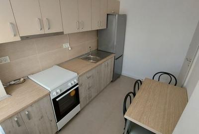 Apartament cu 2 camere decomandat în Craiovei