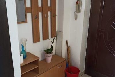 Garsonieră decomandată în Berceni - 2