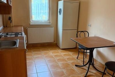 Apartament cu 2 camere semidecomandat, mobilat în Spitalul Județean - 3