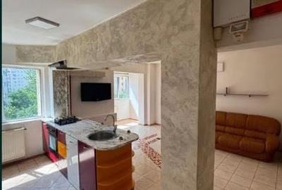 Apartament cu 3 camere decomandat, mobilat în Iancului