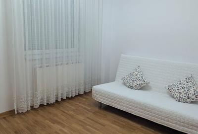 Apartament cu 3 camere decomandat în Primăverii
