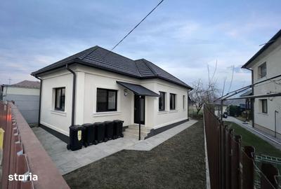 Casă cu 3 camere cu Canalizare în Someșeni - 1