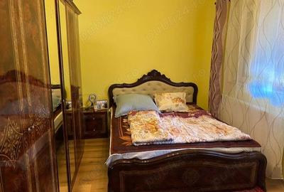 Casă cu 6 camere cu Teren 2700 Mp în Bocsig - 4