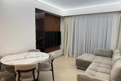 Apartament cu 2 camere decomandat, mobilat în Central